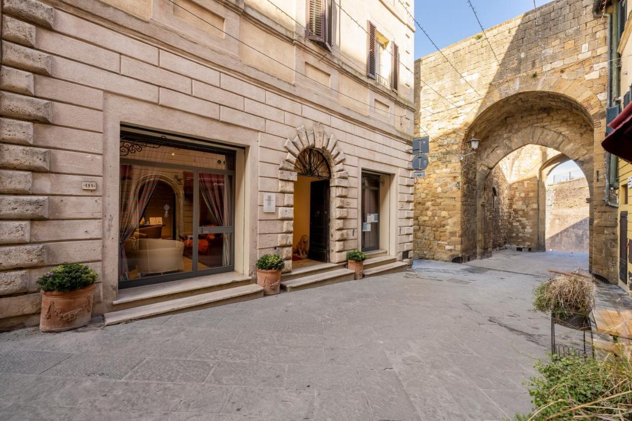 Palazzo Mosela Alla Porta มอนติปุลเชียโน ภายนอก รูปภาพ